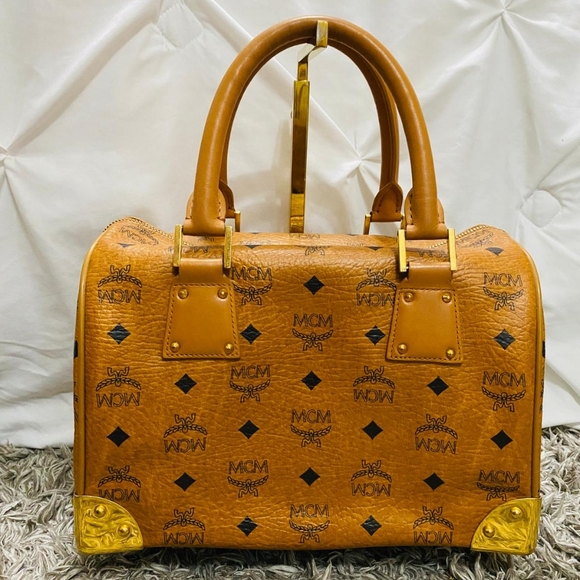SOLD!Authentic MCM cognac Boston - Picture 2 of 14